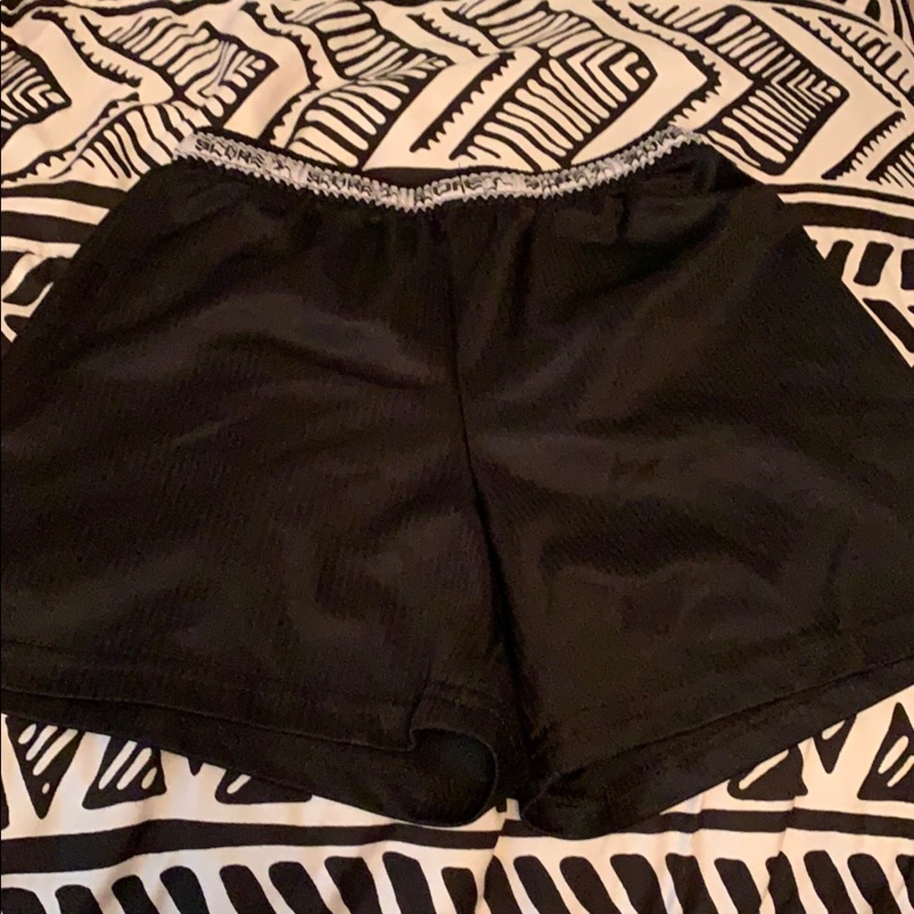 Score soccer shorts
